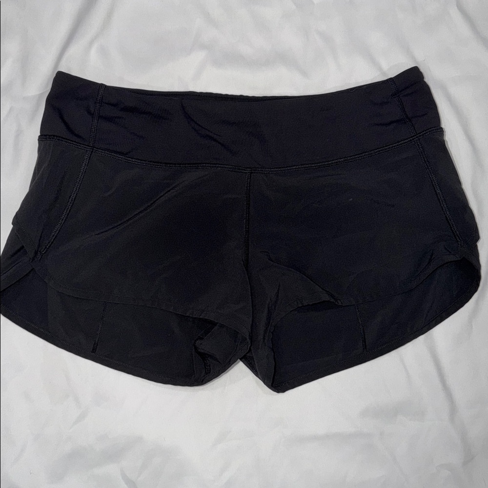 Lululemon Speed Short 4-Way Stretch 2.5” Size 6